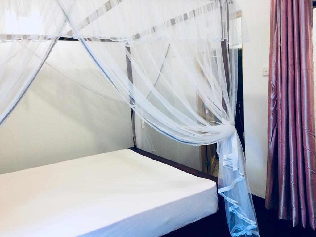 Damith Tourist Inn Mirissa Εξωτερικό φωτογραφία